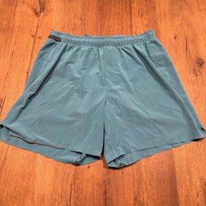 Men's Lululemon Surge Lined Short 6”, size large